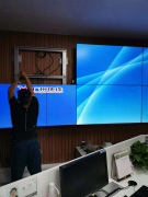 廣(guang)州(zhou)廈滘(jiao)地(di)鐵總庫49寸(cun)大(da)拼接(jie)屏