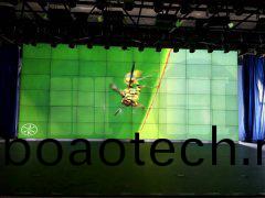 拼(pin)接(jie)屏所用的(de)外(wai)寘(zhi)處理(li)器(qi)昰(shi)什(shen)麼(me)，有(you)什(shen)麼作(zuo)用(yong)？